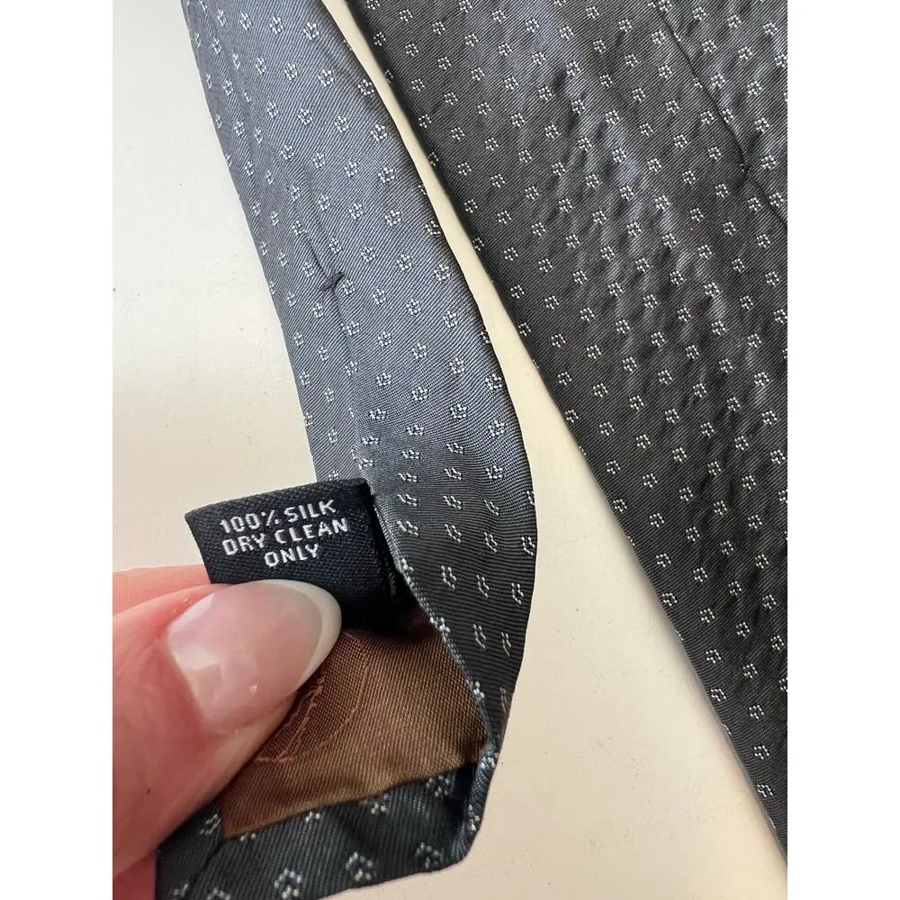 Hickey Freeman Made in USA Silk Men's Neck Tie Steel Blue Silver SG
